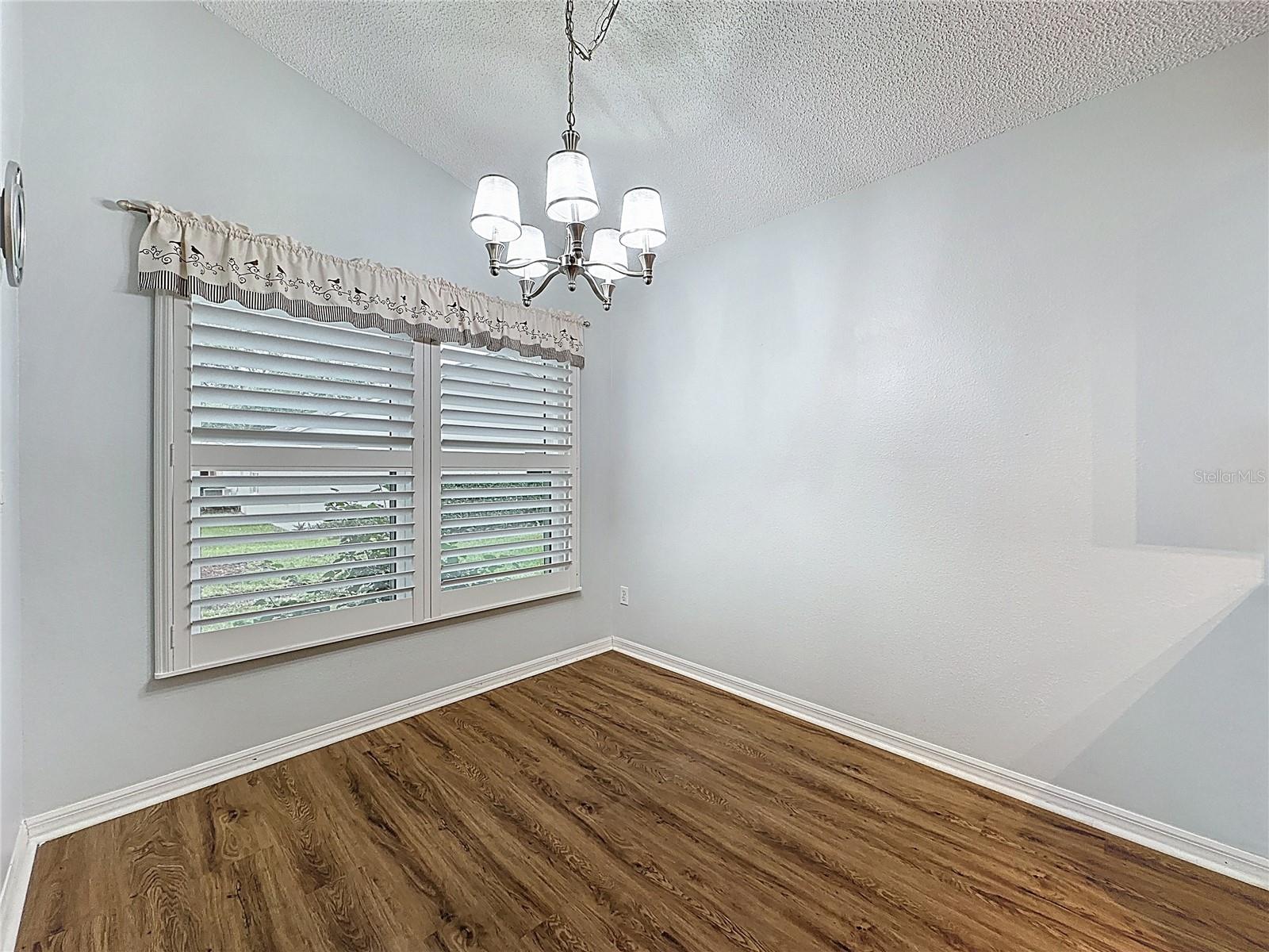 KINGS RIDGE - Residential