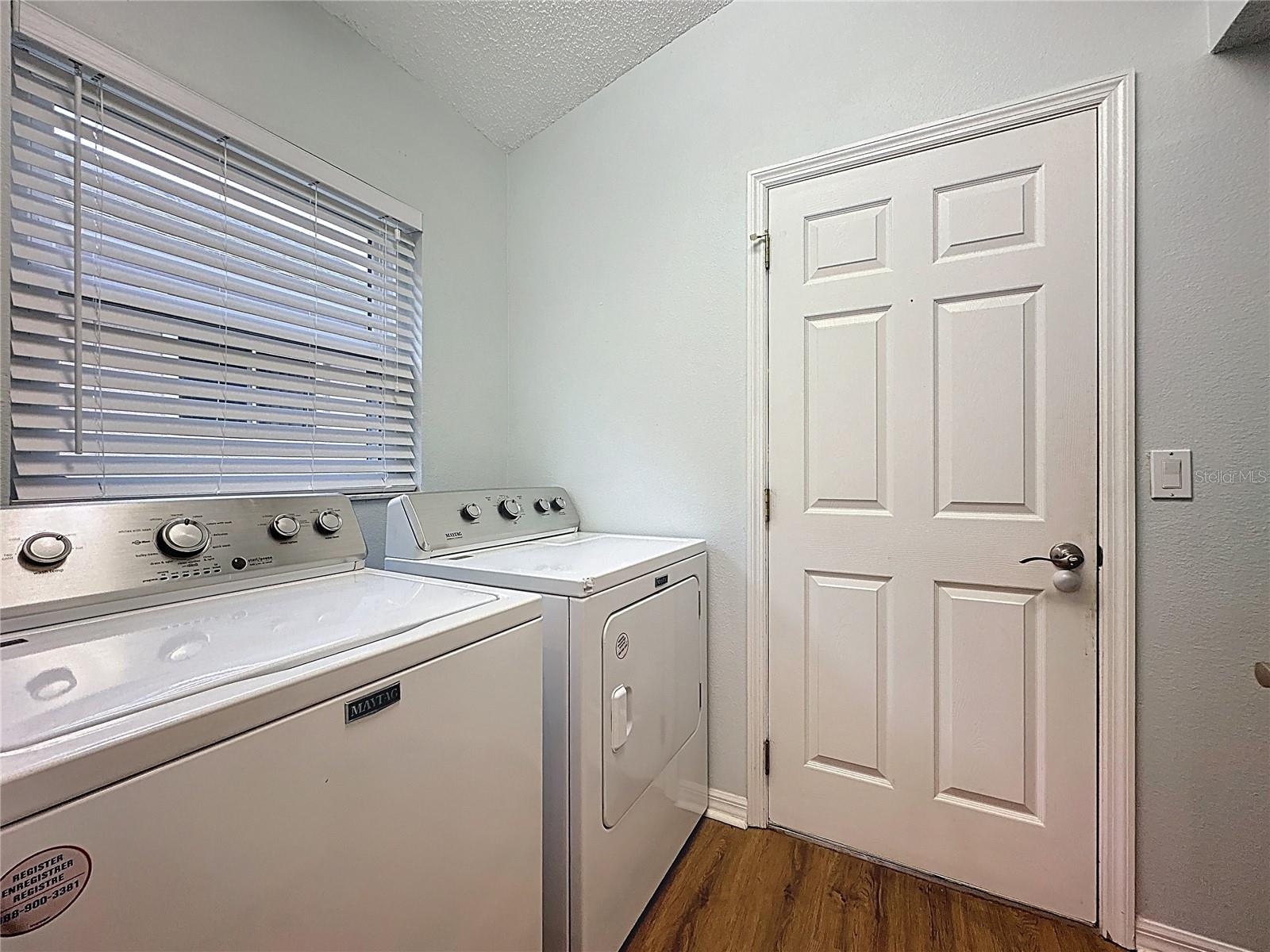 KINGS RIDGE - Residential