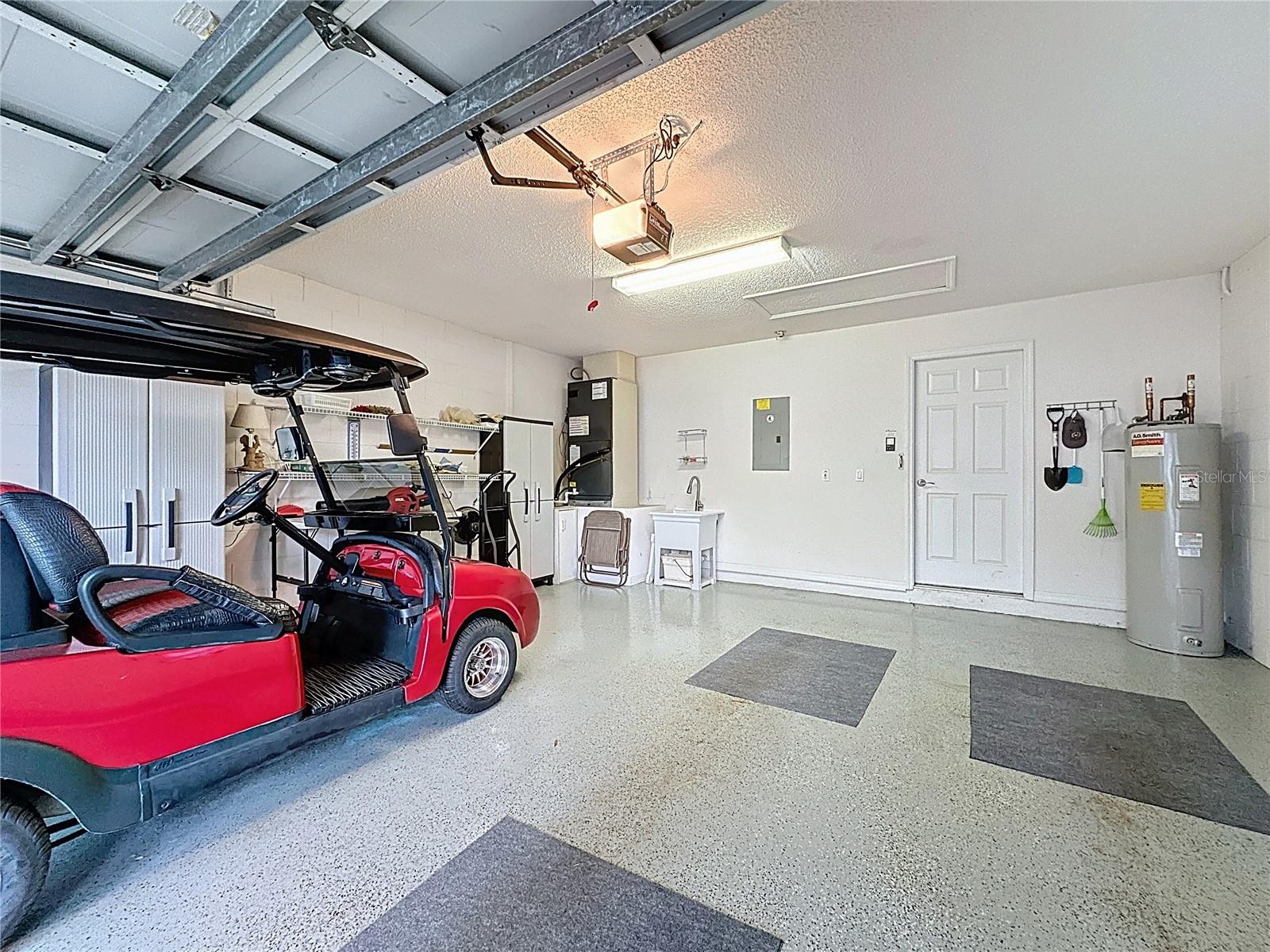 KINGS RIDGE - Residential