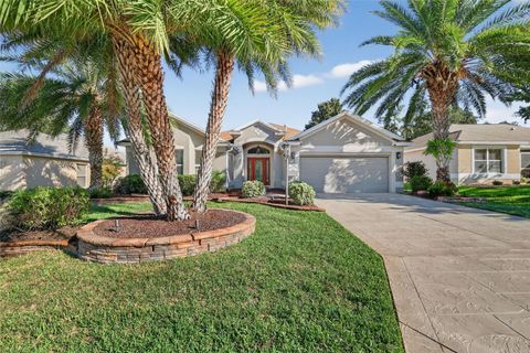 Photo of 17285 SE 85th Willowick Circle, The Villages, FL 32162 (MLS # G5103061)