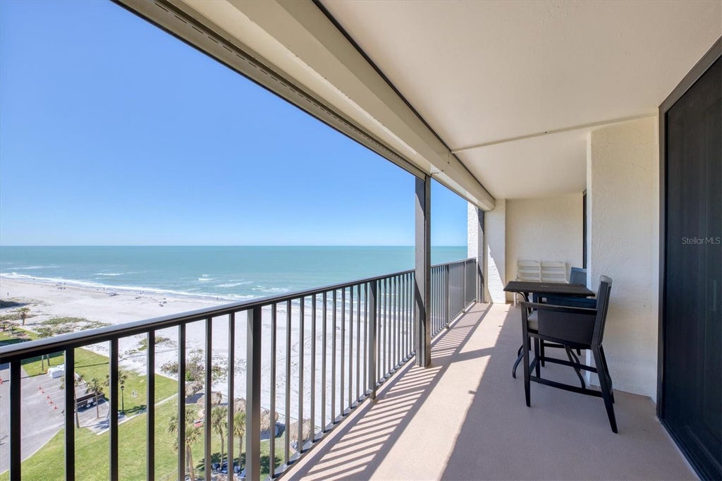 Photo of 1460 Gulf Boulevard #1002, Clearwater, FL 33767 (MLS # TB8546469)