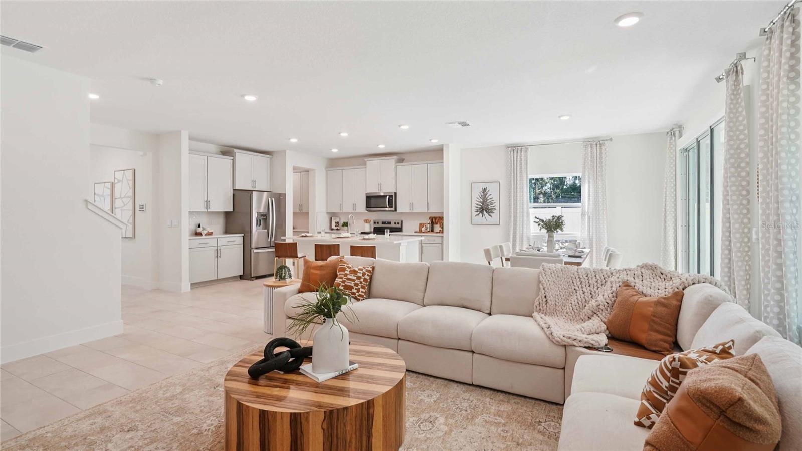 THE RIDGE AT HEATHBROOK - Residential