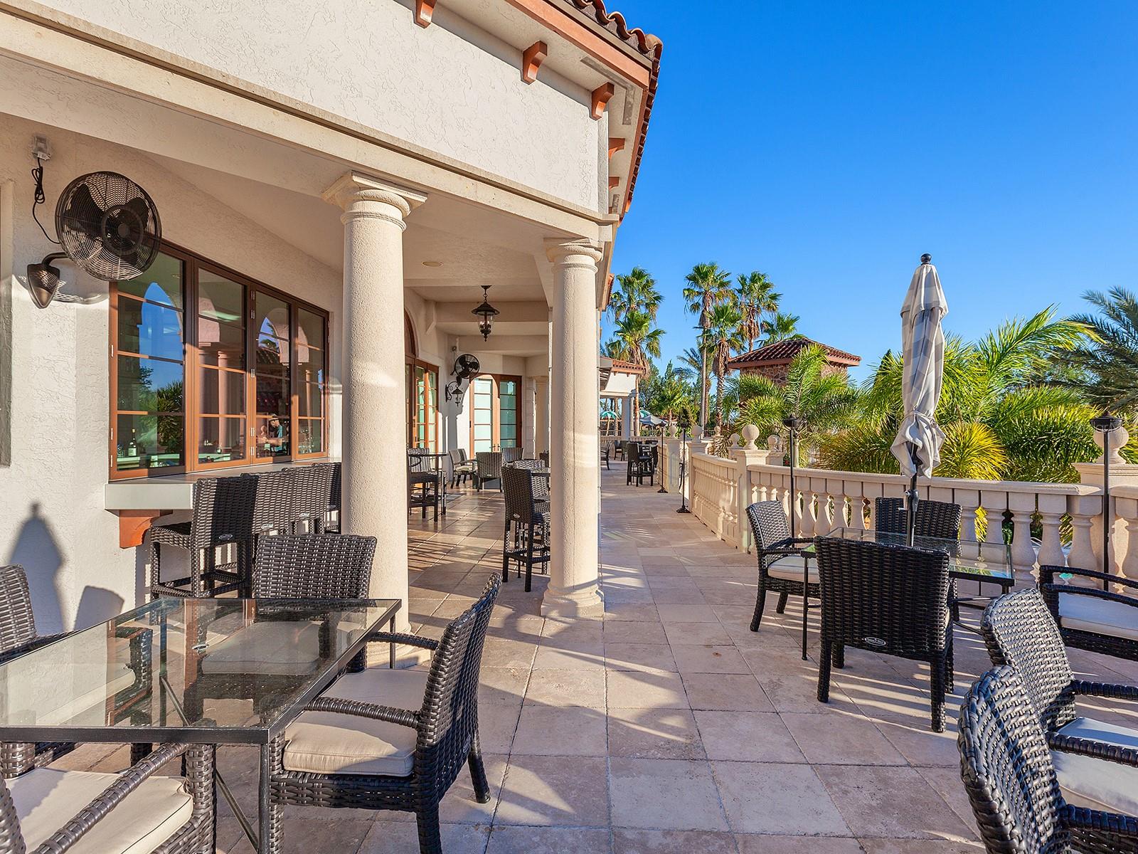 LAKE CLUB - Residential
