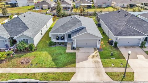 A home in LAKELAND