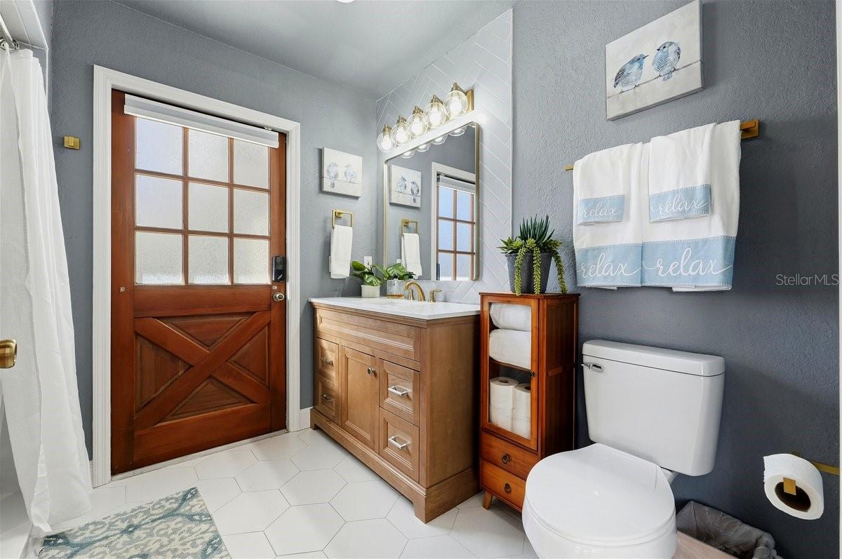 CLUBHOUSE ROAD - Residential