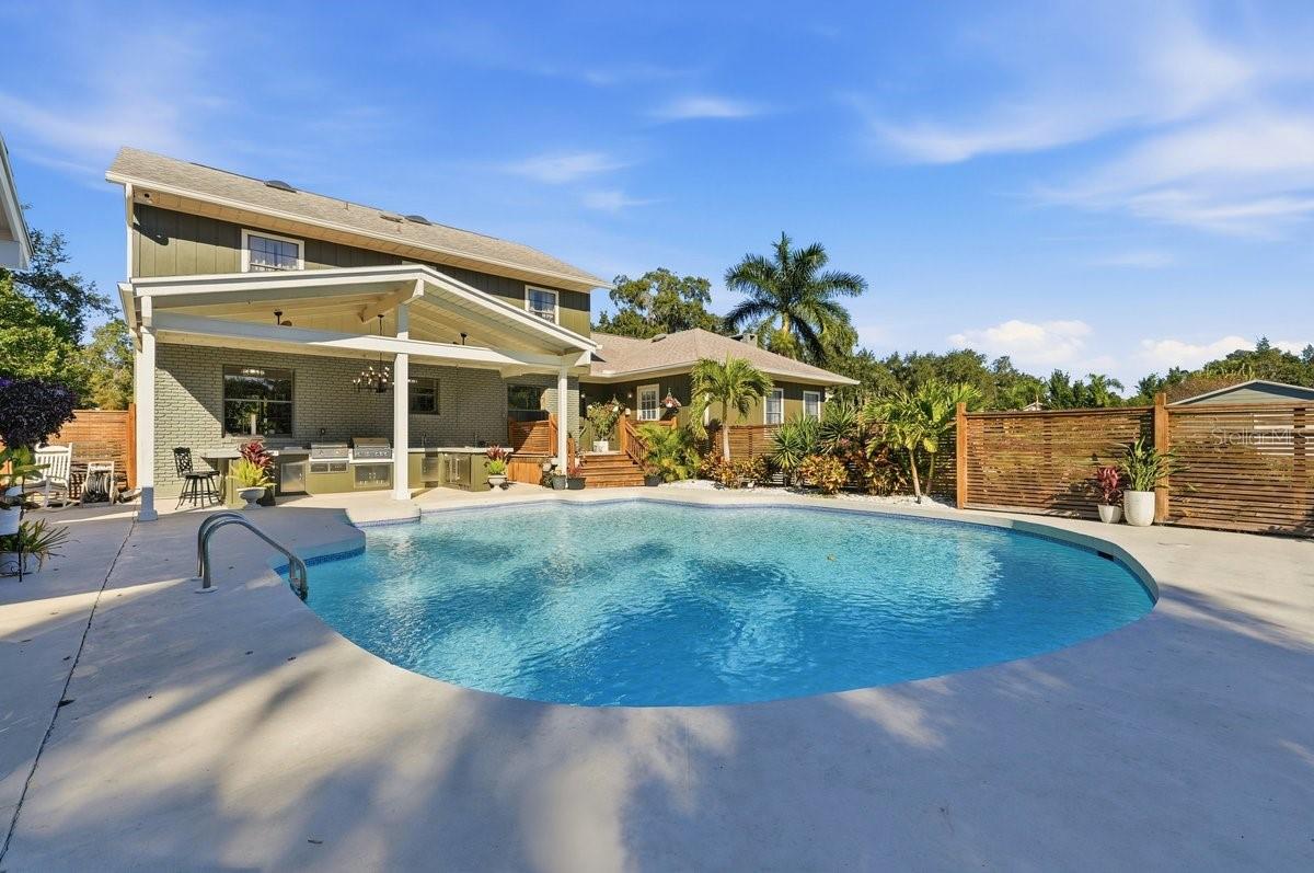 CLUBHOUSE ROAD - Residential