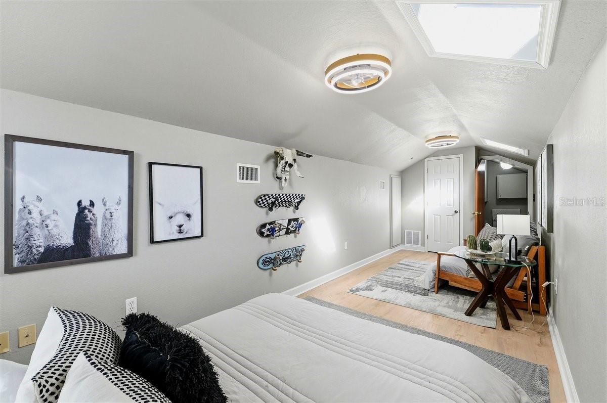 CLUBHOUSE ROAD - Residential