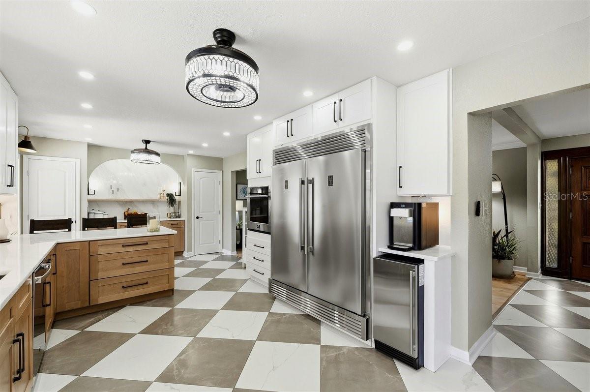 CLUBHOUSE ROAD - Residential