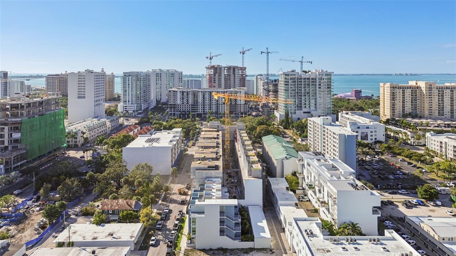 VISTA URBANA - Residential