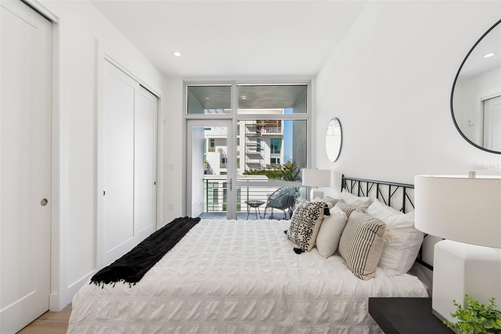 VISTA URBANA - Residential