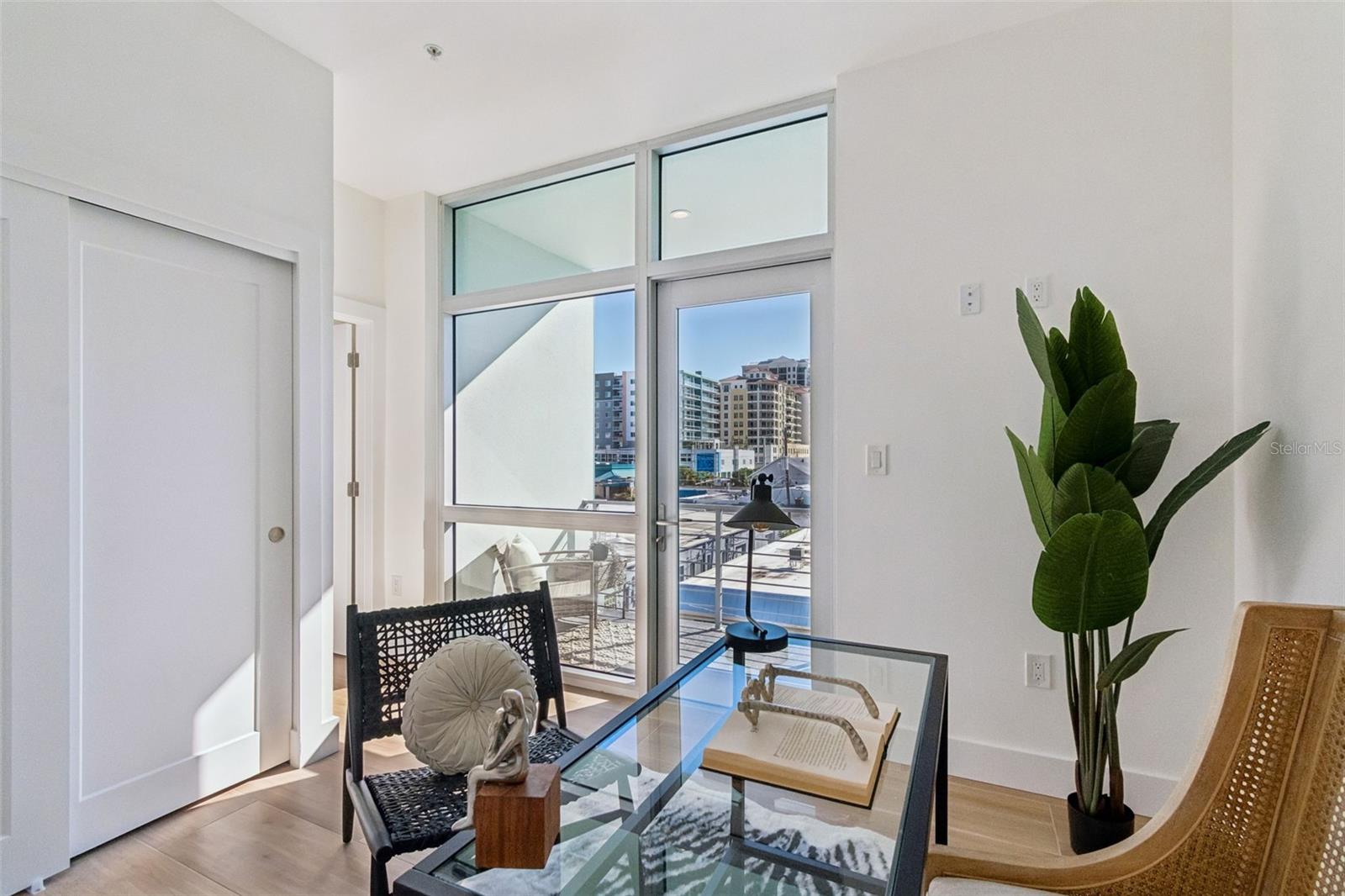 VISTA URBANA - Residential