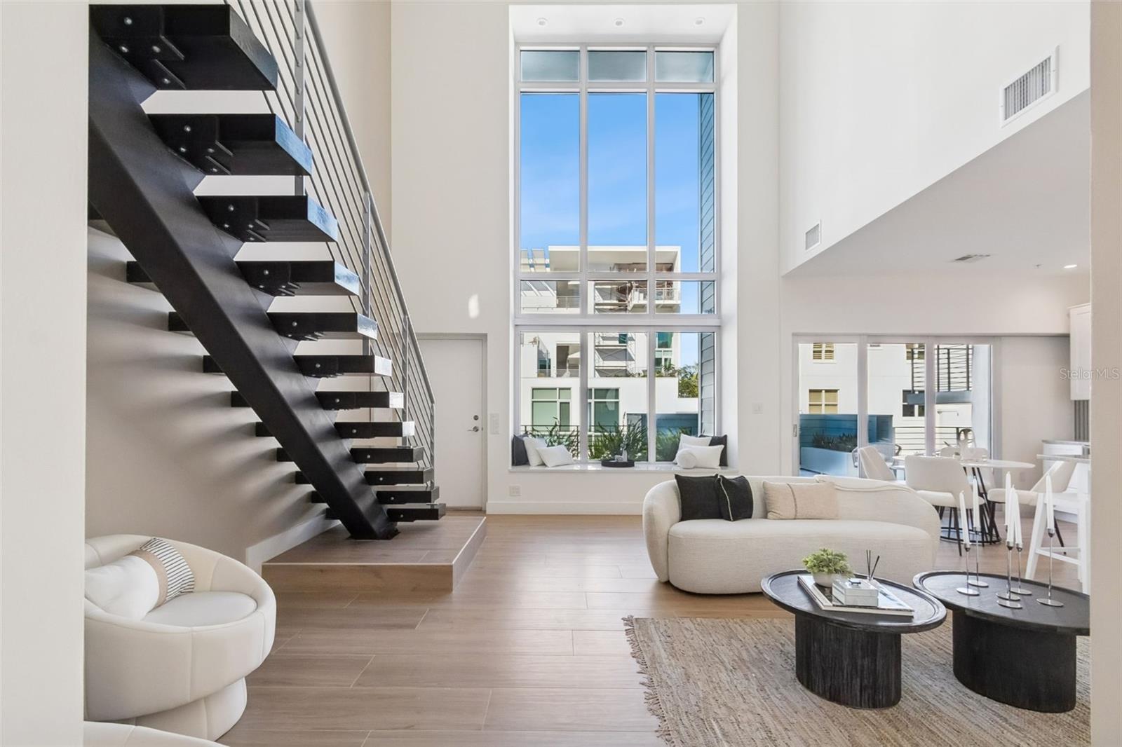 VISTA URBANA - Residential