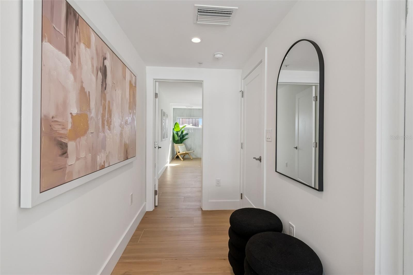 VISTA URBANA - Residential