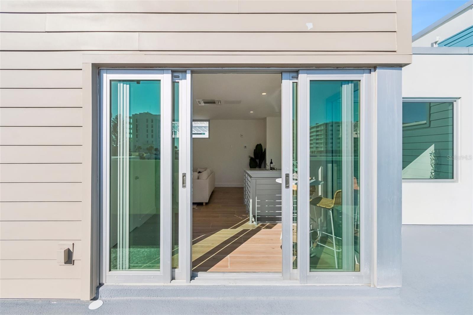 VISTA URBANA - Residential