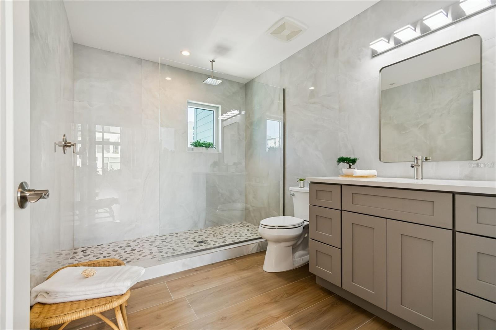 VISTA URBANA - Residential