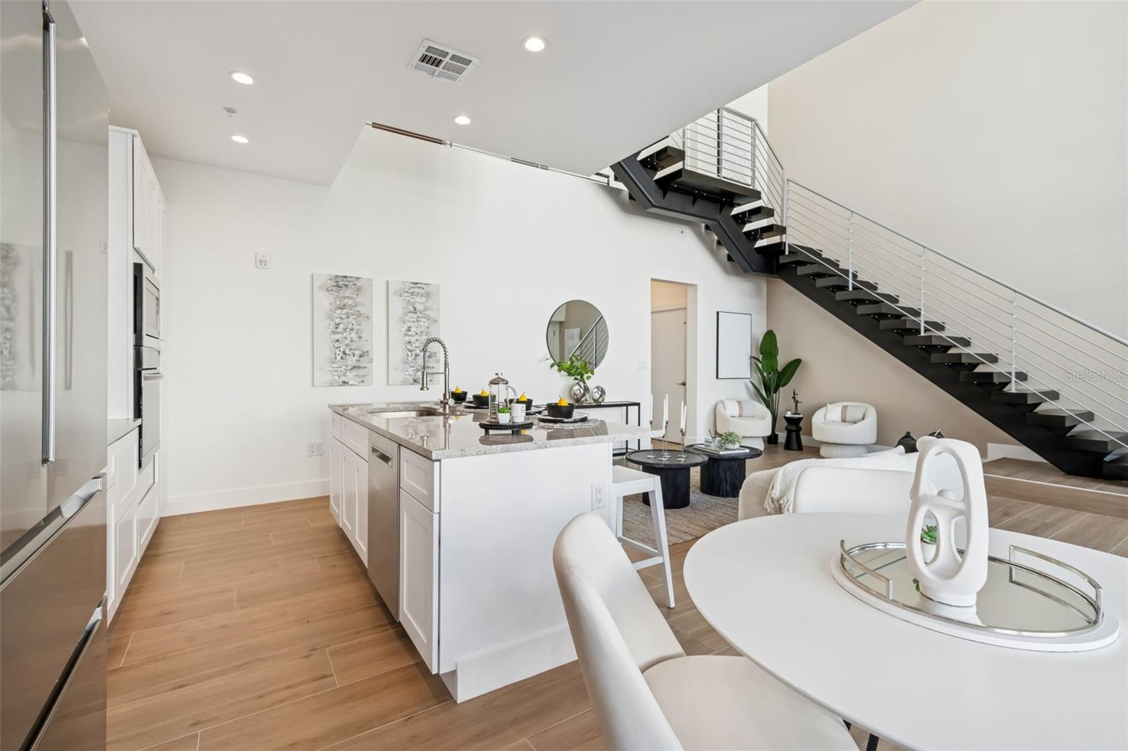 VISTA URBANA - Residential