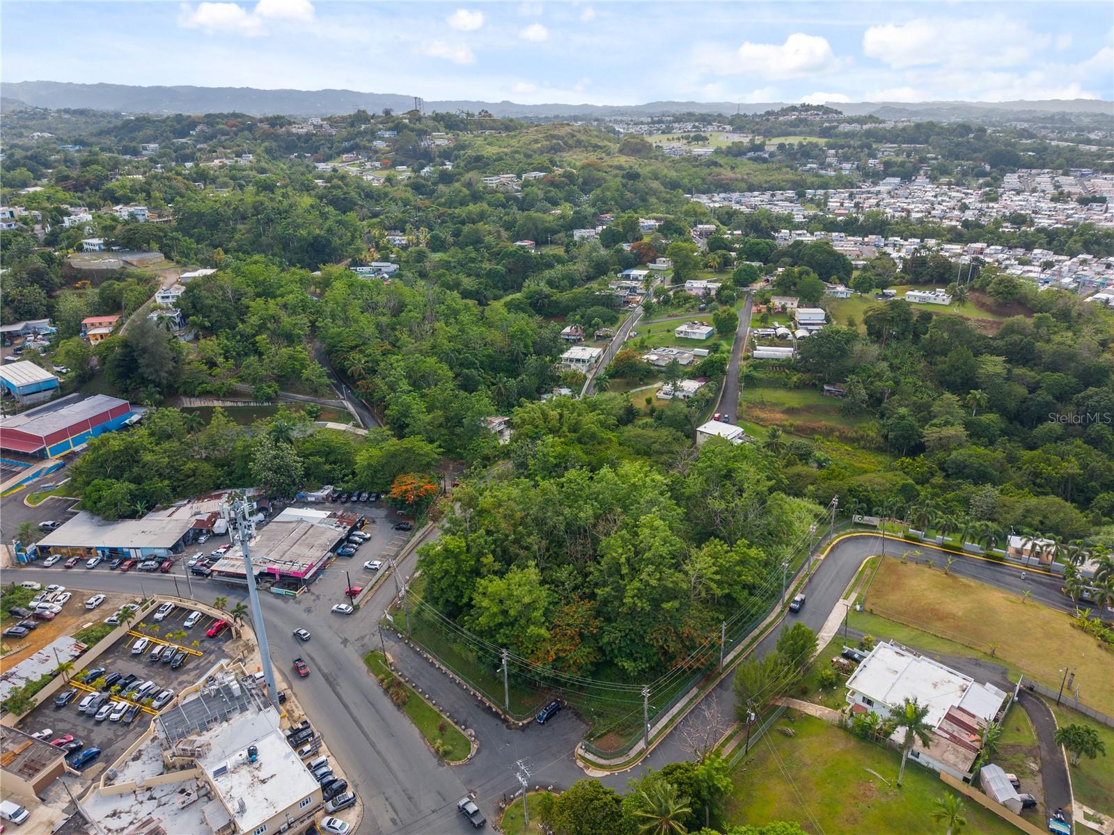 AVE. SANTA JUANITA, MINILLAS WARD