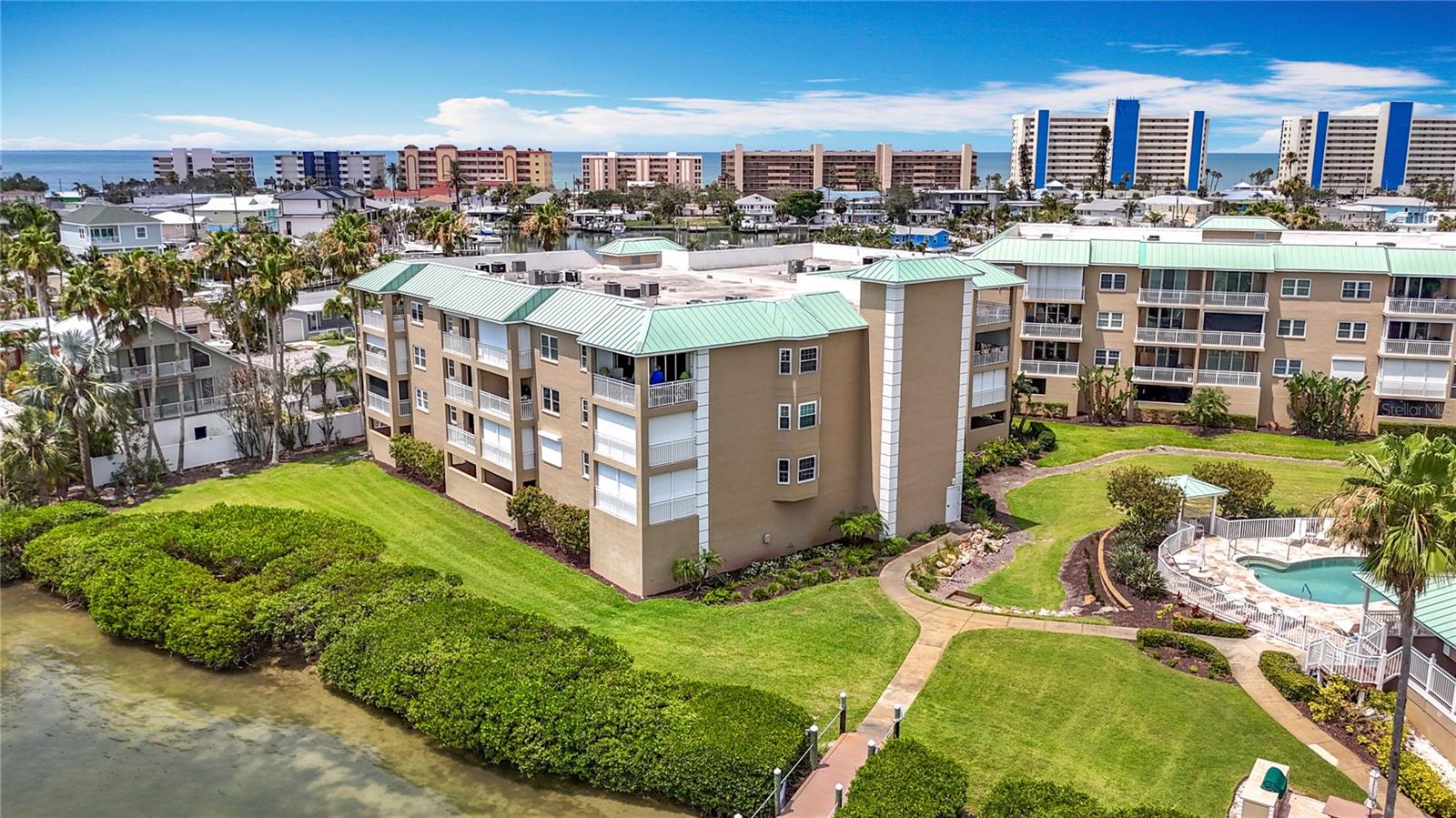 MADEIRA COVE CONDO - Residential