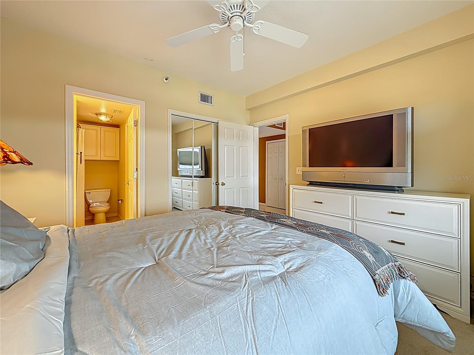 MADEIRA COVE CONDO - Residential
