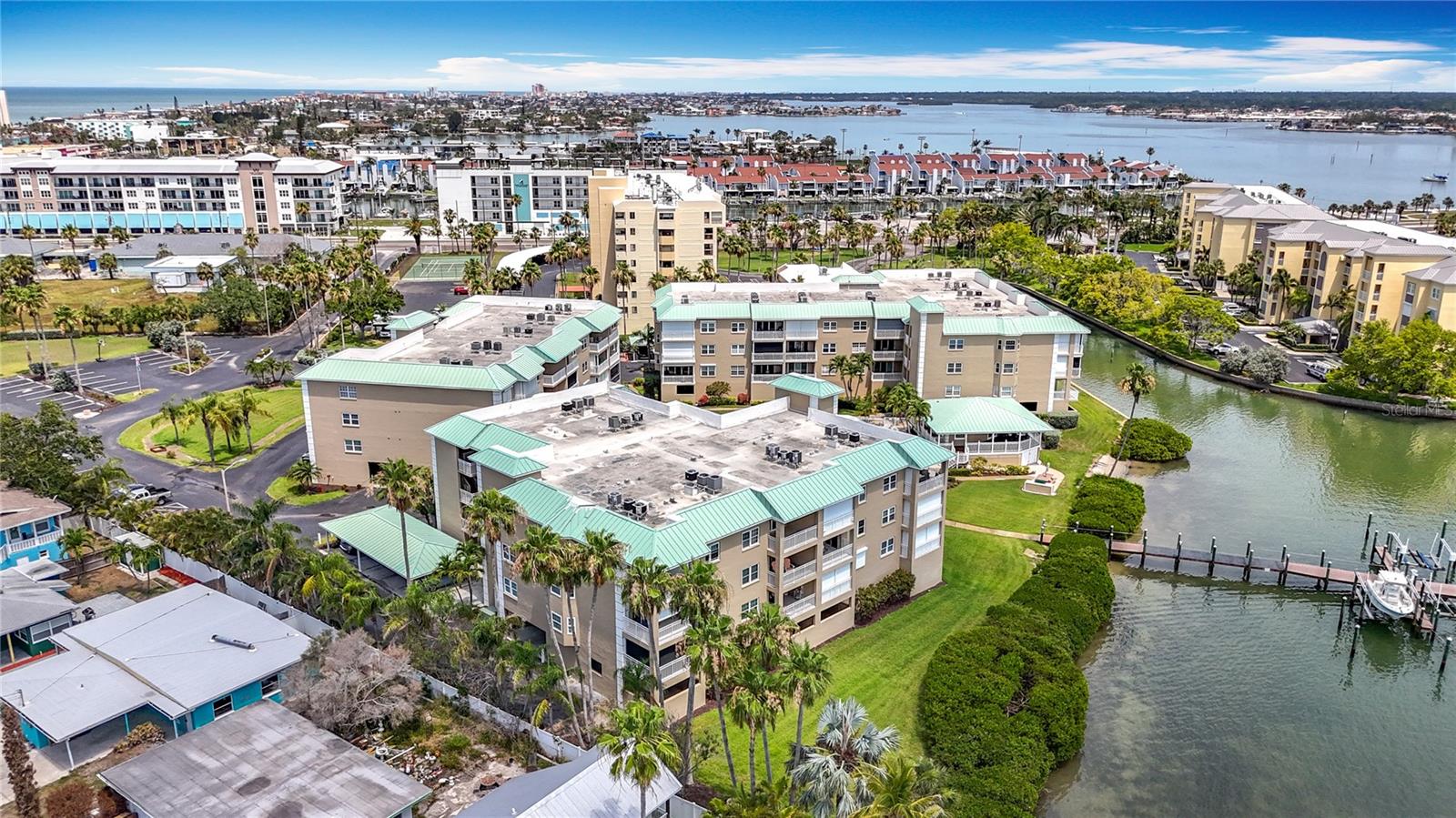 MADEIRA COVE CONDO - Residential