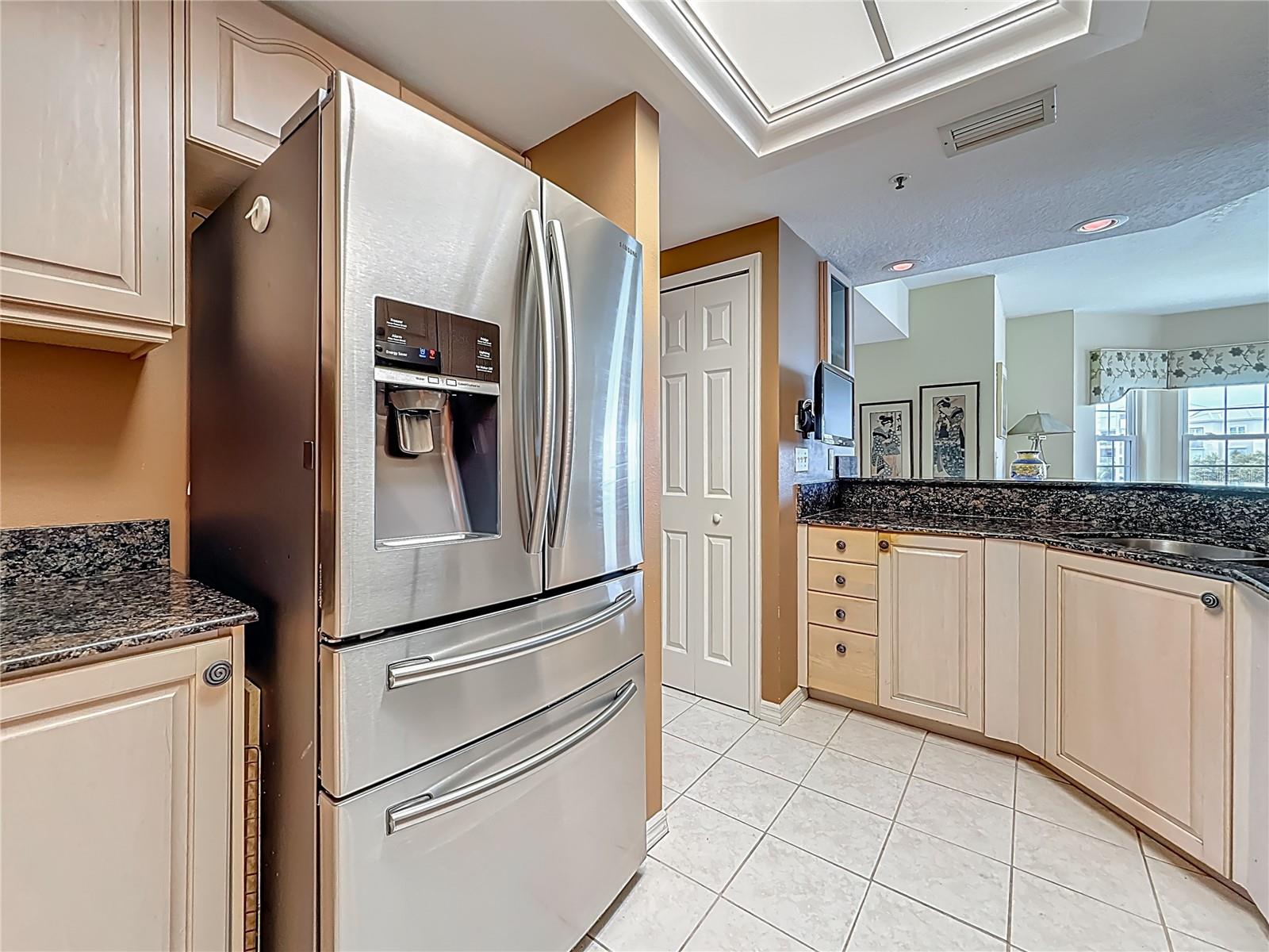 MADEIRA COVE CONDO - Residential