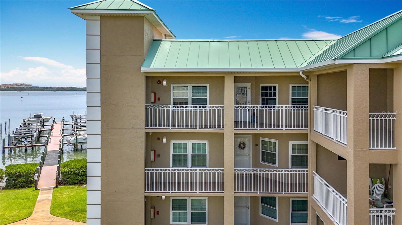 MADEIRA COVE CONDO - Residential