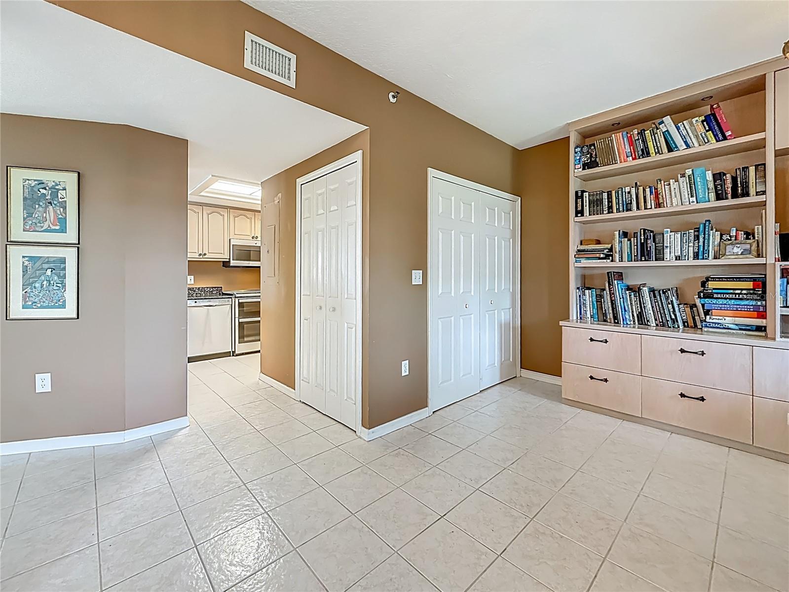 MADEIRA COVE CONDO - Residential