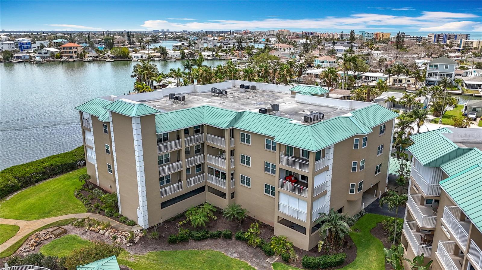 MADEIRA COVE CONDO - Residential