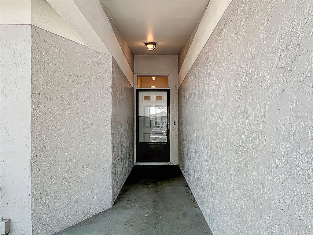 Photo of 1556 Lynda Lane, Dunedin, FL 34698 (MLS # TB8387204)