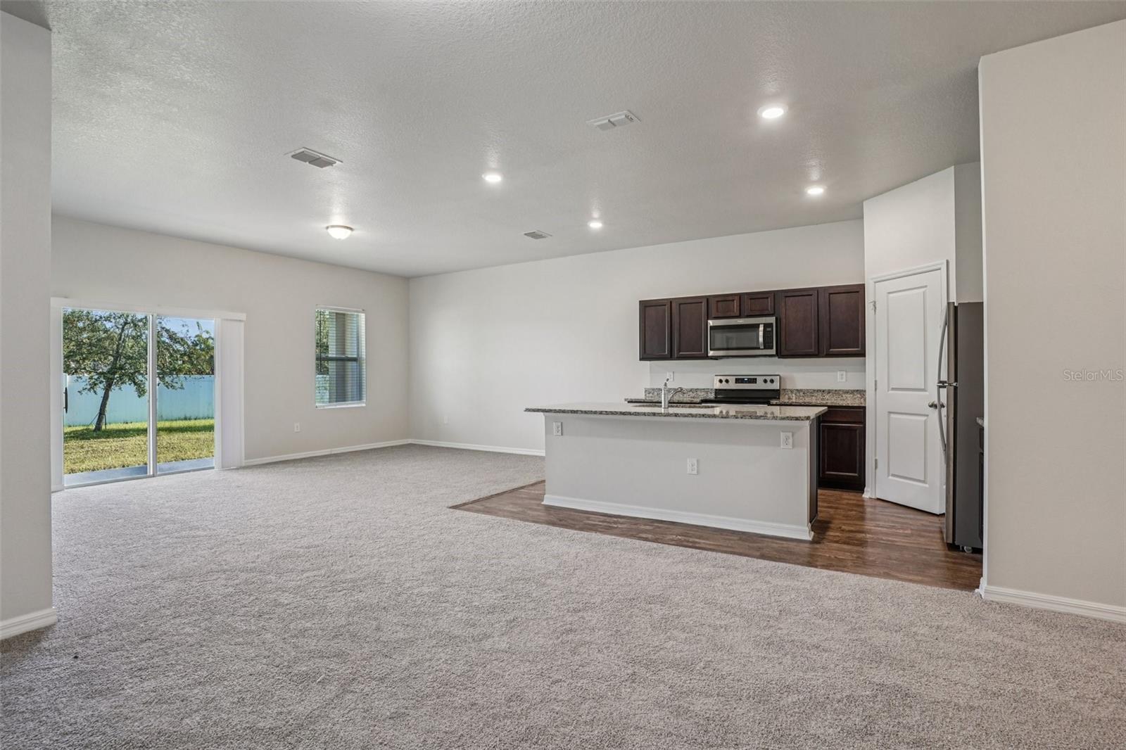 COASTAL WOODS UN B1 - Residential