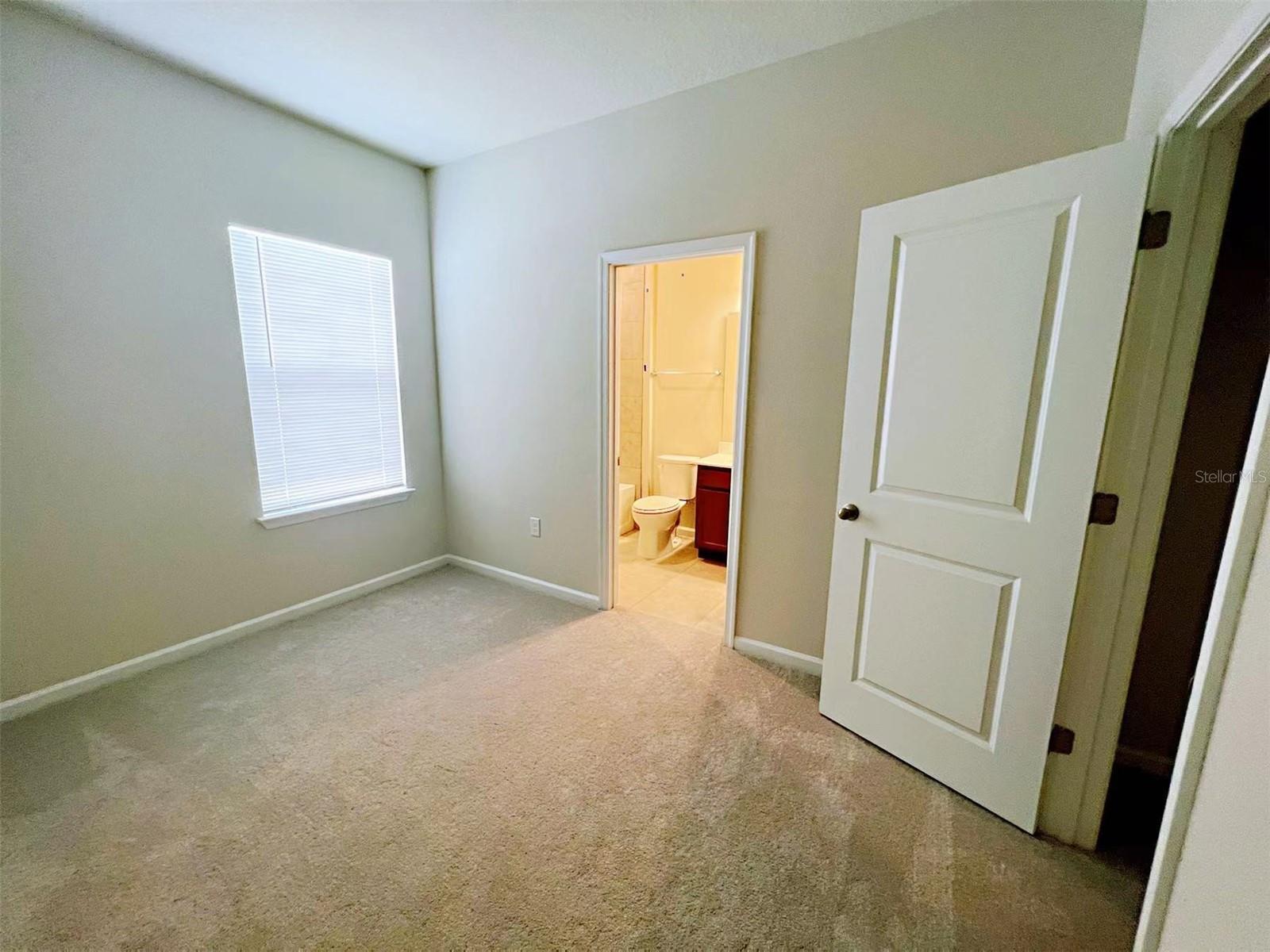 SIENA RESERVE PH 2C PB 30 PGS 160-163 LOT 240 - Residential Lease