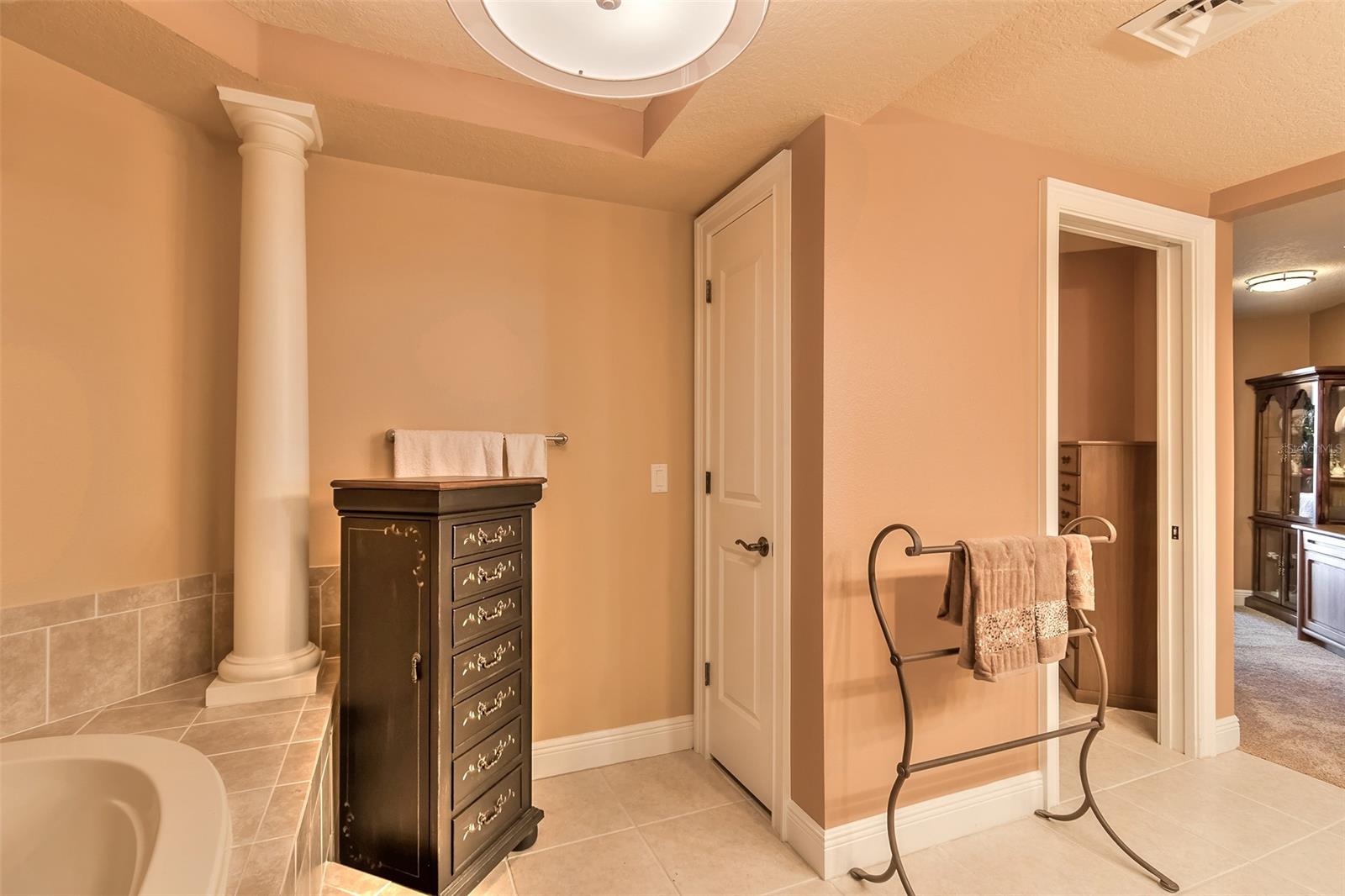 Tuscany Shores Condo - Residential