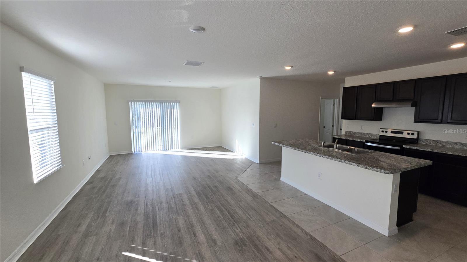 LAKE CHARLES RESIDENCE PH 2 - Residential Lease