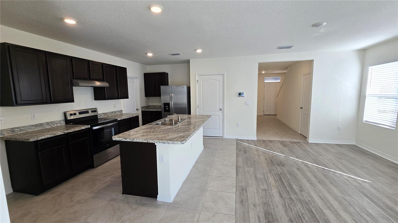 LAKE CHARLES RESIDENCE PH 2 - Residential Lease