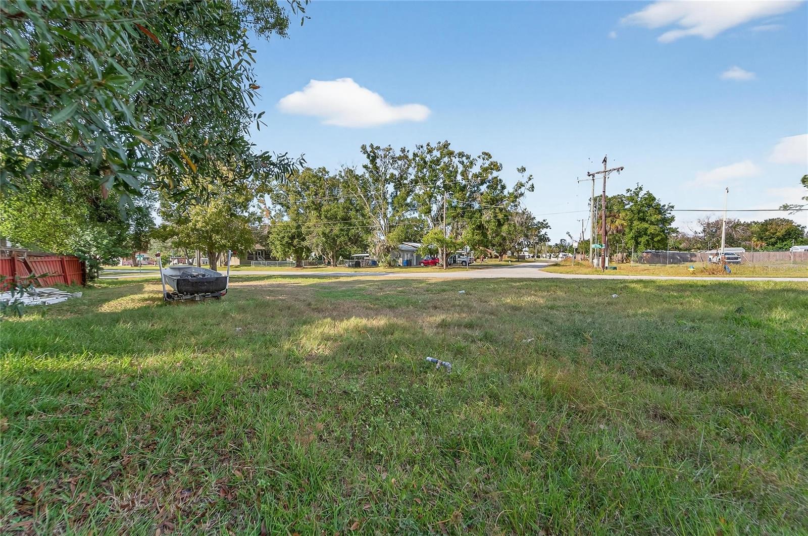 LILLIE ESTATES UNIT A - Land