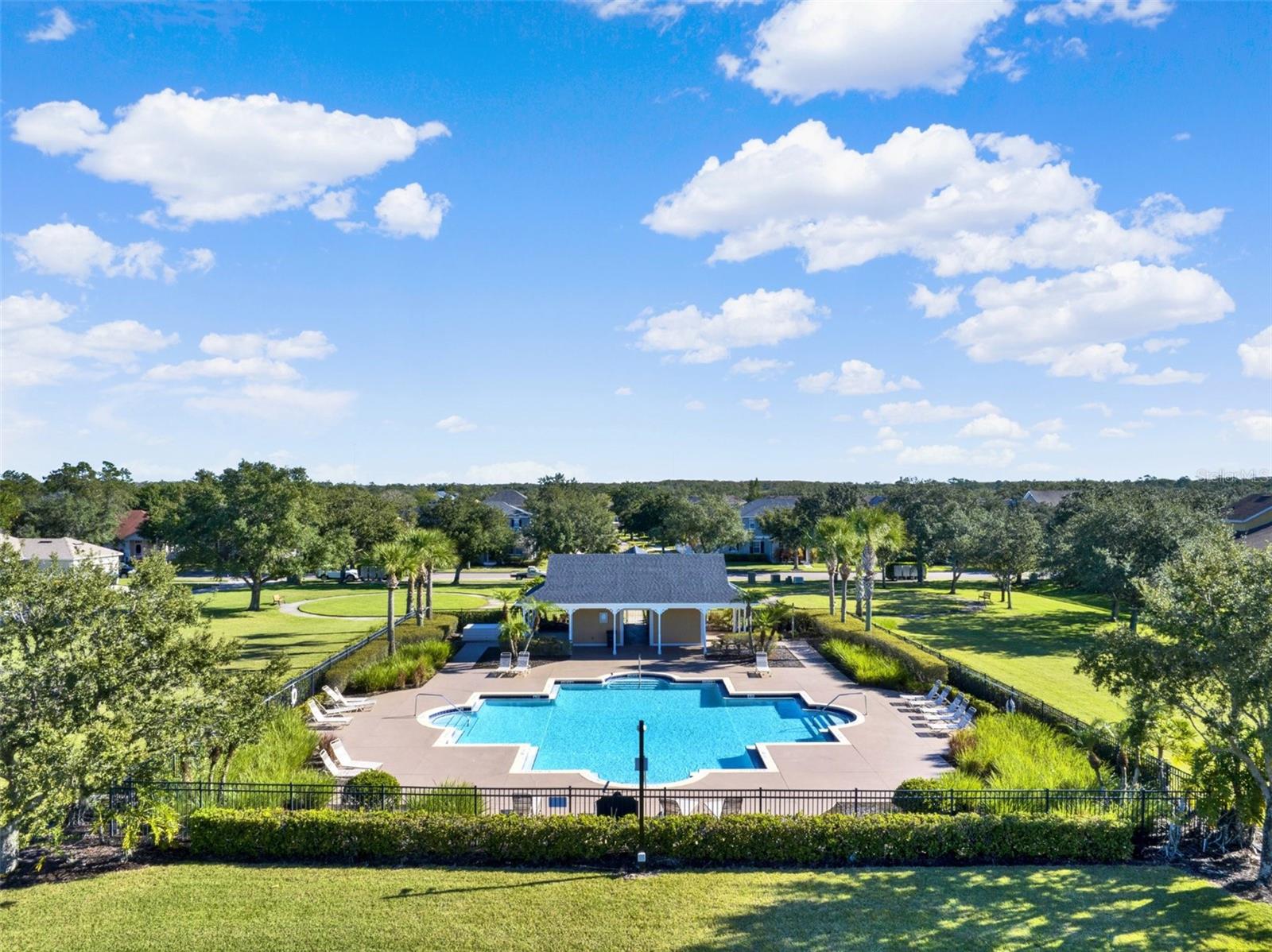 AVALON PARK VILLAGE 05 51 58 - Residential