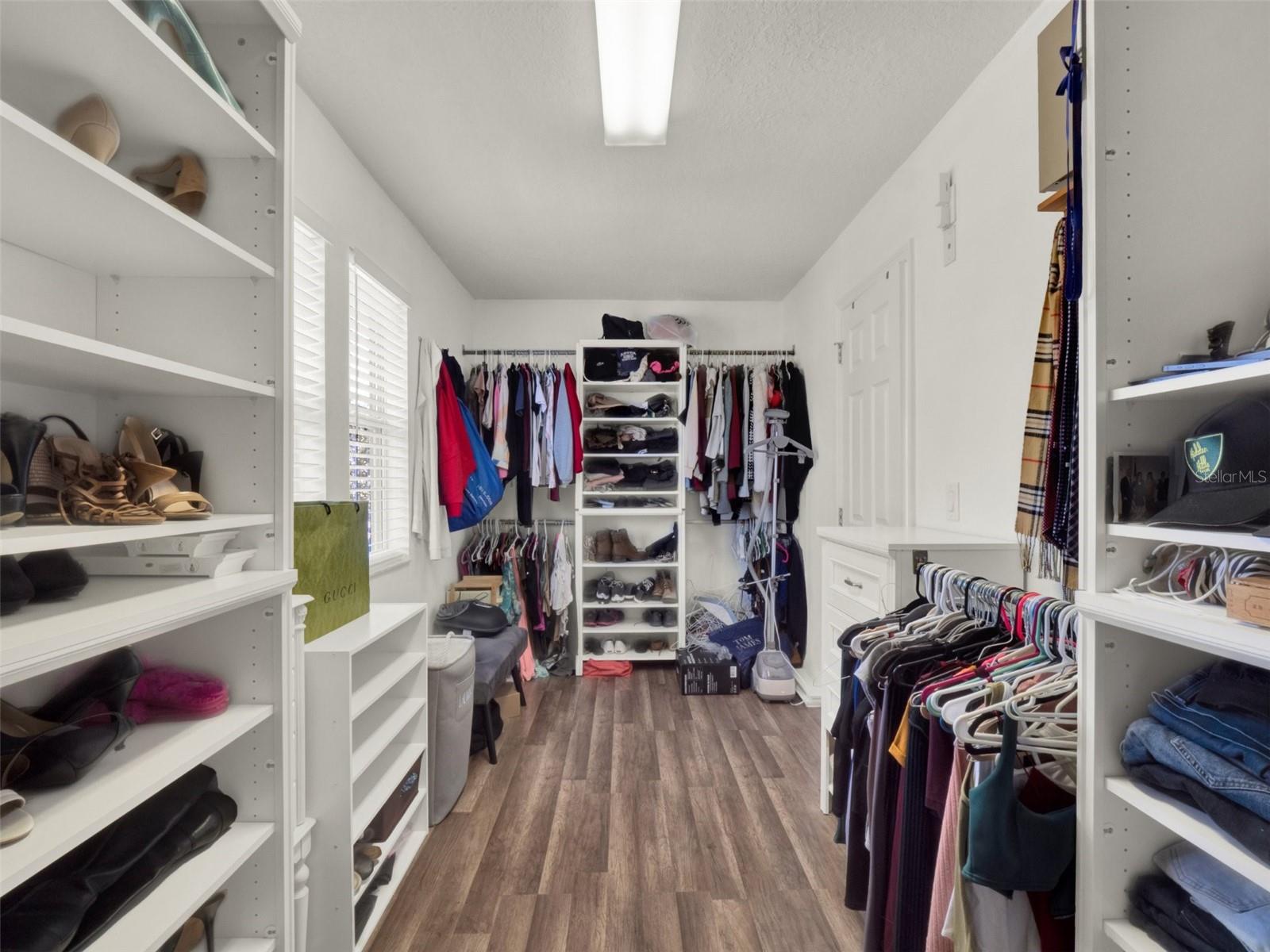 AVALON PARK VILLAGE 05 51 58 - Residential