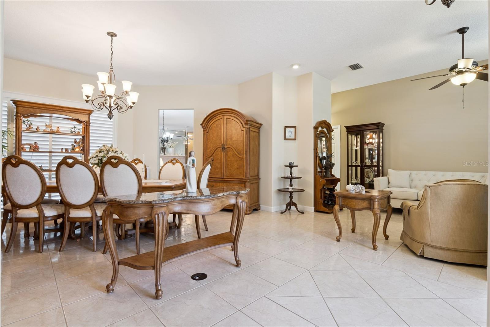 MOUNT DORA COUNTRY CLUB MOUNT DORA UNIT 02 - Residential