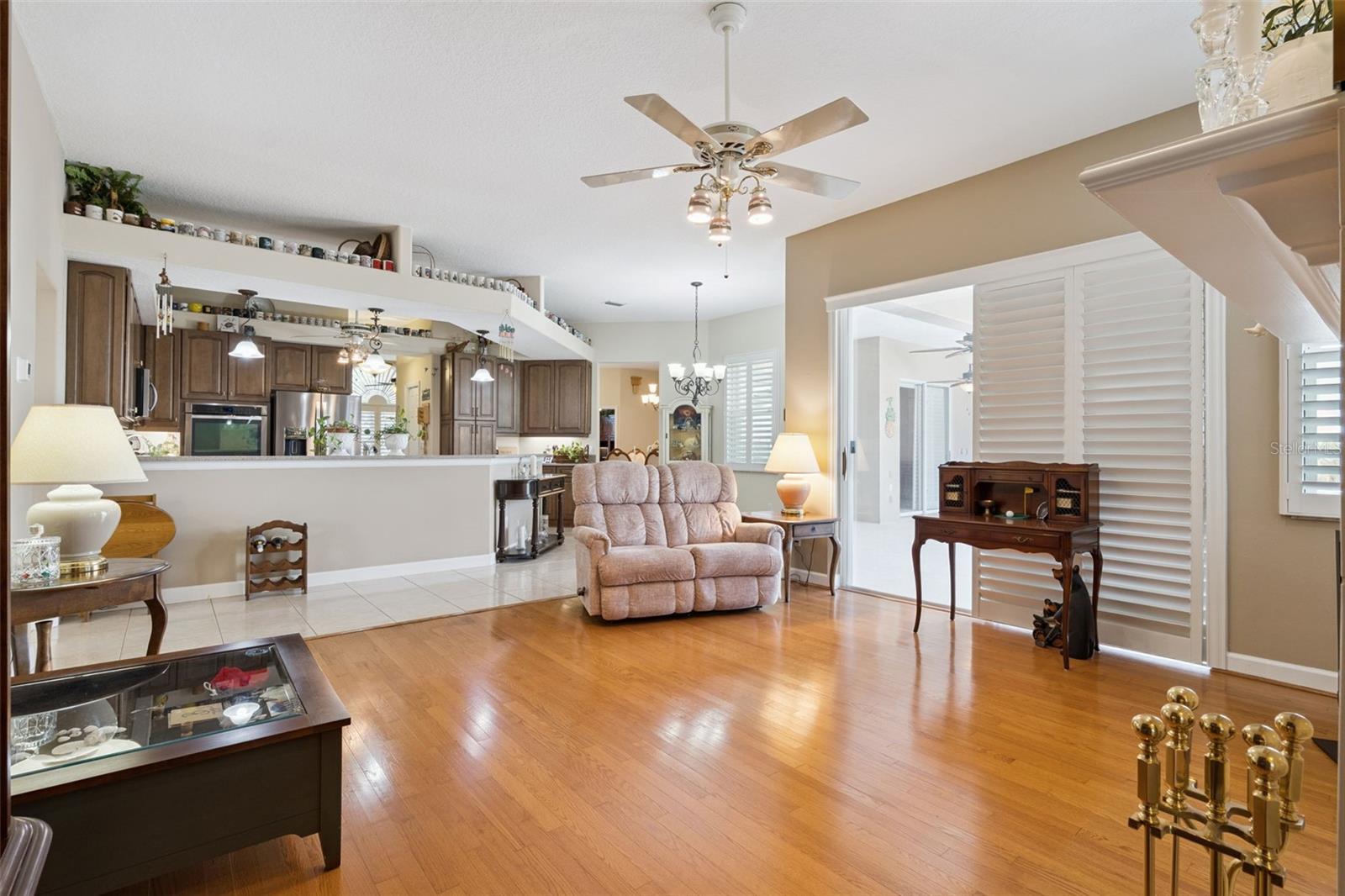 MOUNT DORA COUNTRY CLUB MOUNT DORA UNIT 02 - Residential