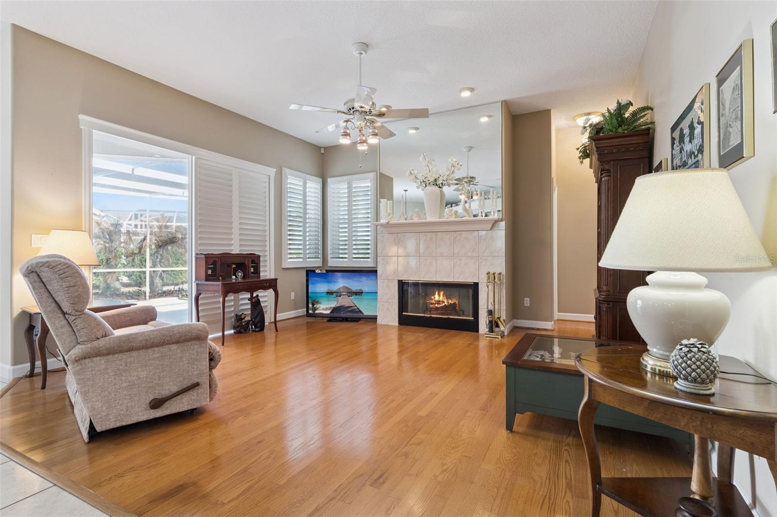 MOUNT DORA COUNTRY CLUB MOUNT DORA UNIT 02 - Residential