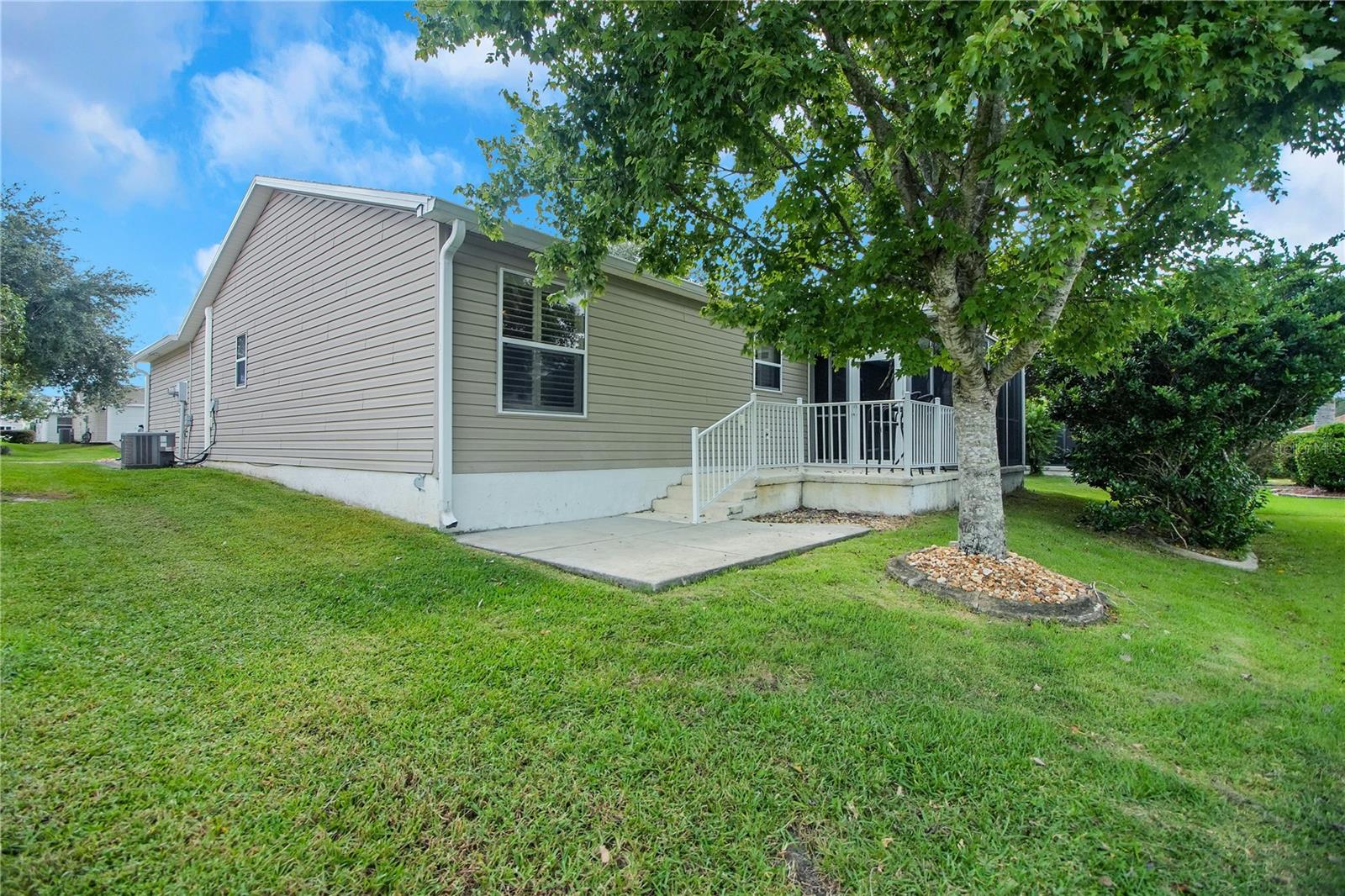 299 JEFFERSON LANE