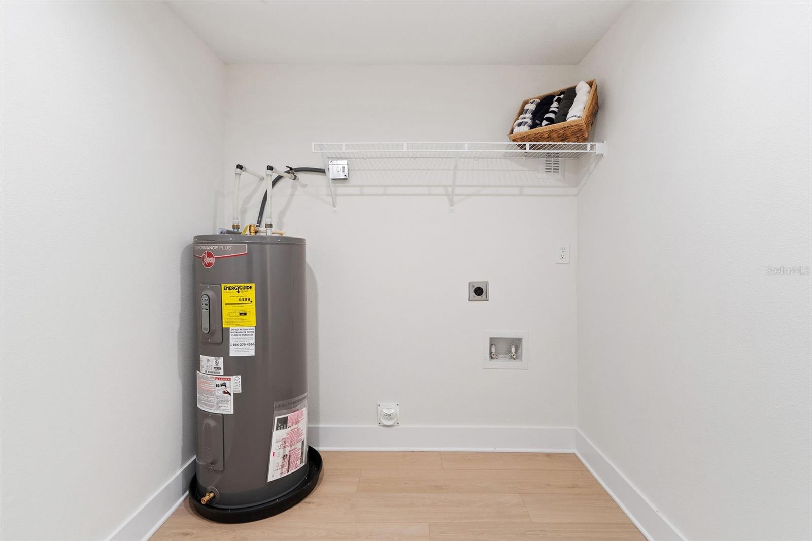 CASA LOMA SUB - Residential