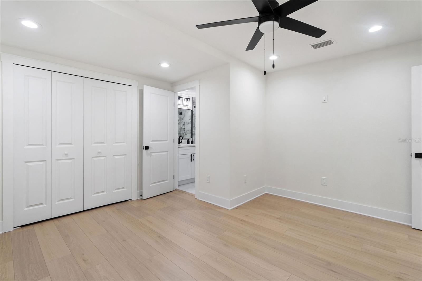 CASA LOMA SUB - Residential