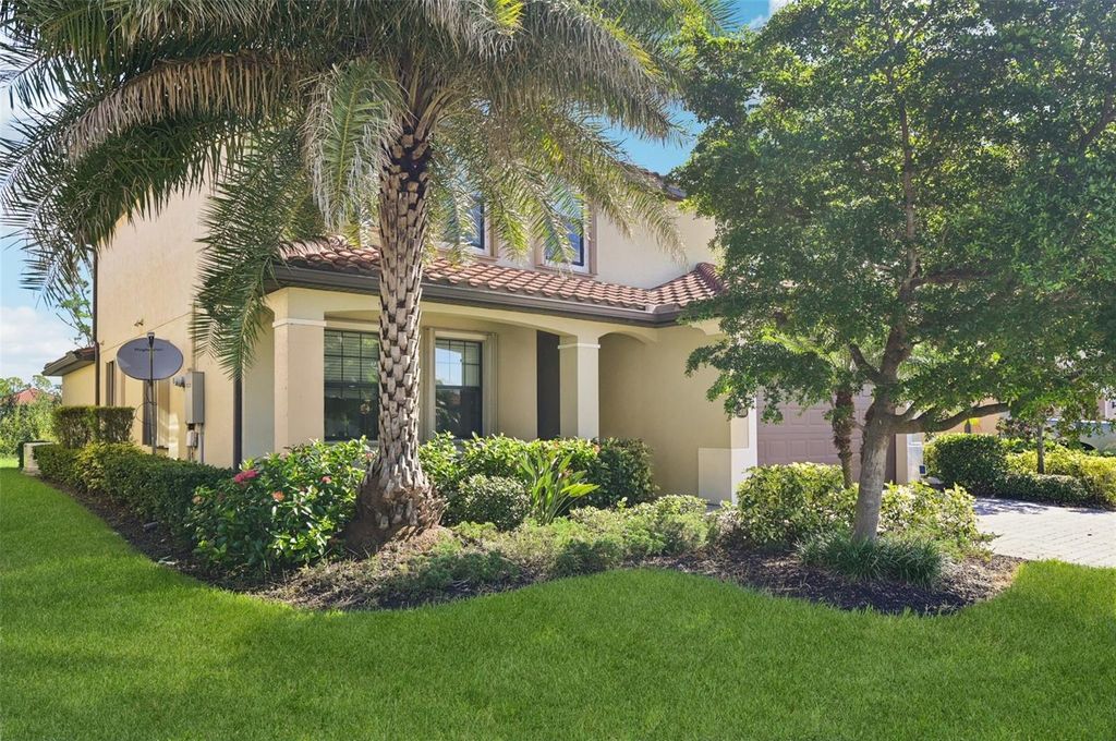 Photo of 12680 Richezza Drive, Venice, FL 34293 (MLS # A4663297)