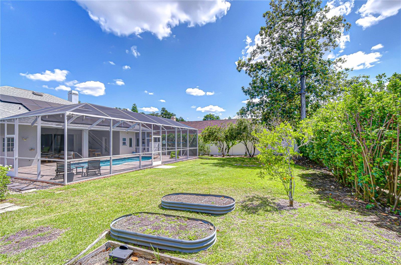 VALRICO FOREST - Residential