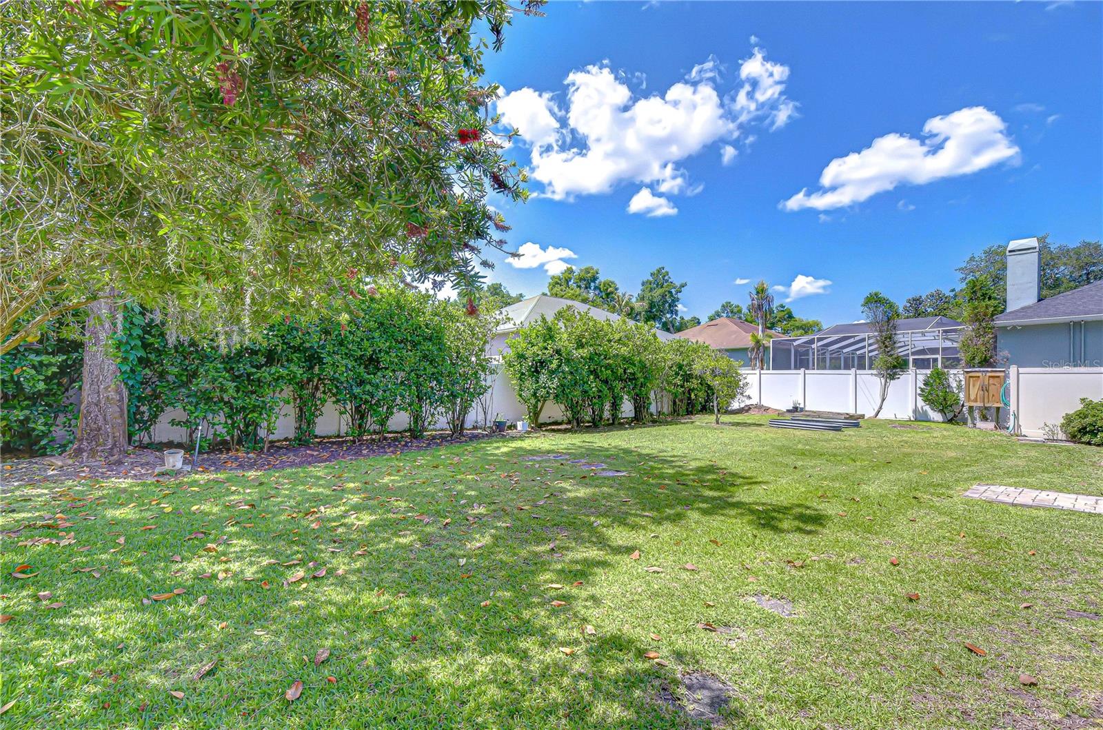 VALRICO FOREST - Residential