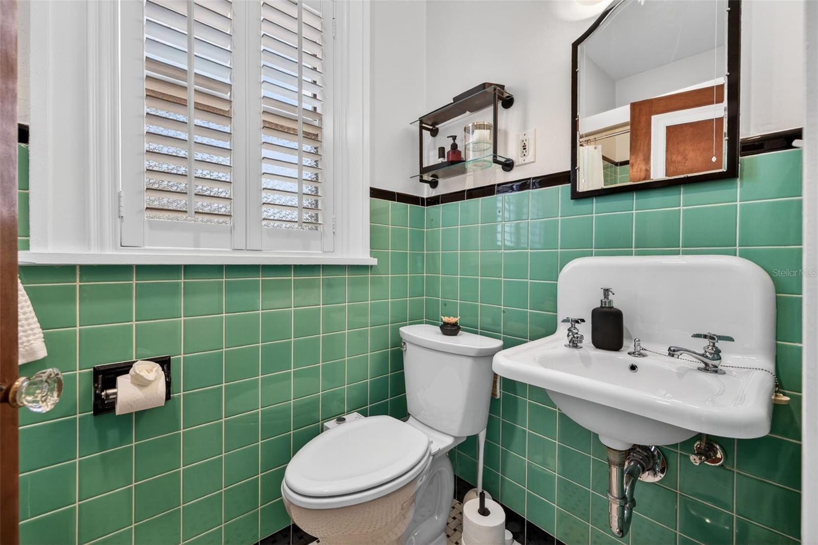 KENWOOD SUB - Residential