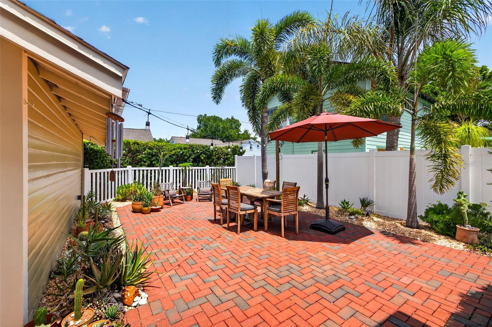 KENWOOD SUB - Residential