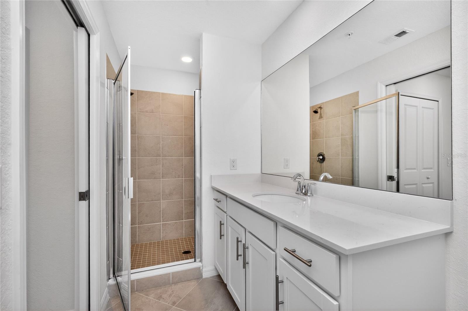 HERITAGE LANDING - Residential