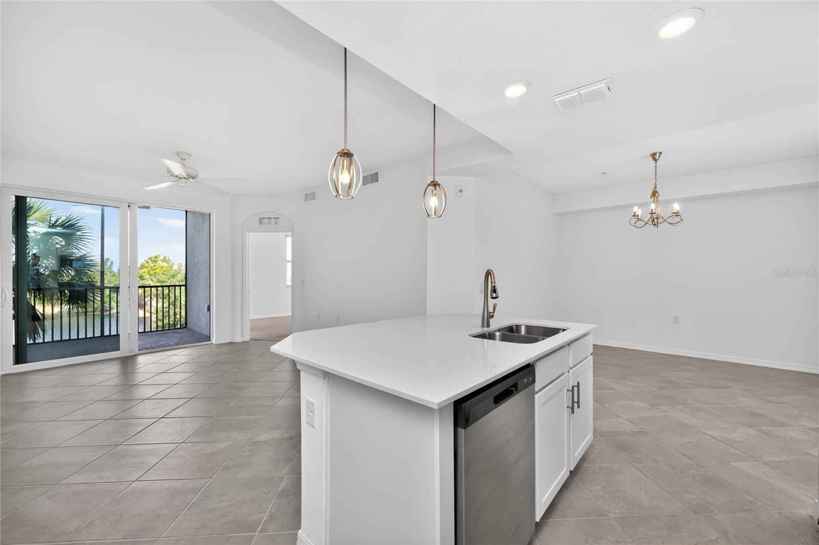 HERITAGE LANDING - Residential